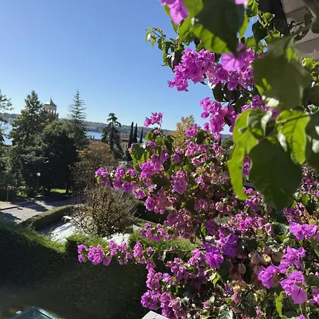 Villa Lucia Mit Pool In Gardone Riviera, Gardasee-3